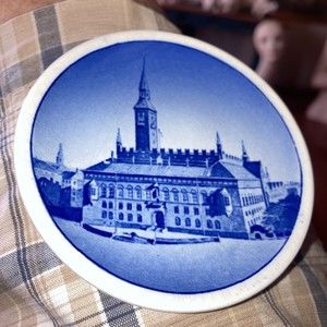Mini Plate Royal Copenhagen KOBENHAVNS RADHUS Town Hall 15 - 2010 Denmark